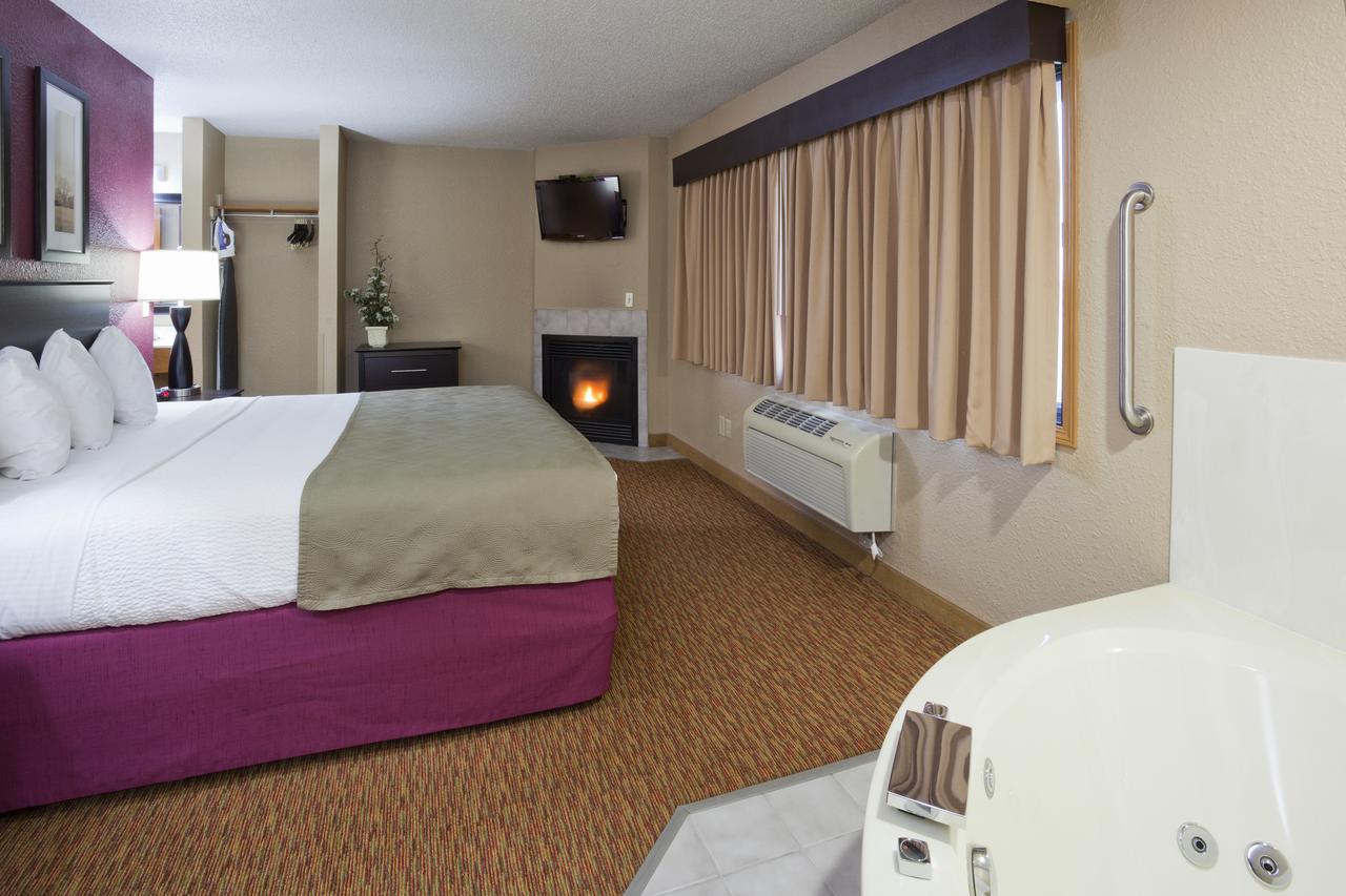 Americinn By Wyndham Osceola Εξωτερικό φωτογραφία